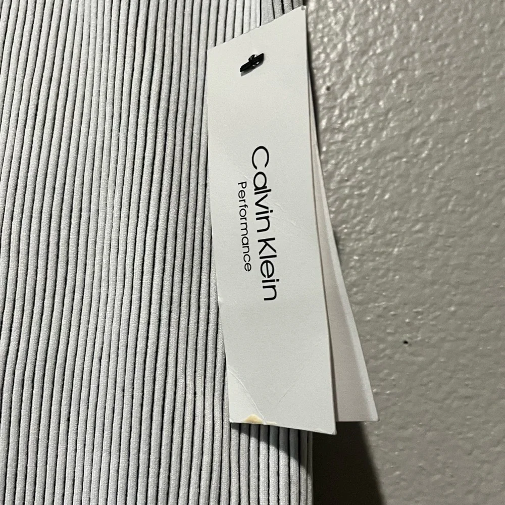 CALVIN KLEIN PERFORMANCE- NWT High Waist 7/8 Tight Leggings Size XL - Picture 3 of 4